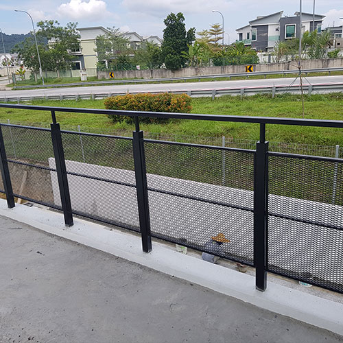 Mesh Railings